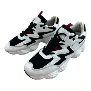 Black And White Chunky Sneaker, Women’s Size 8.5-9